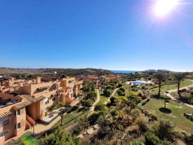 2 Bedroom Penthouse With A Private 360 Rooftop Terrace With Sea And Mountain Views Bahia de Casares Kültér fotó